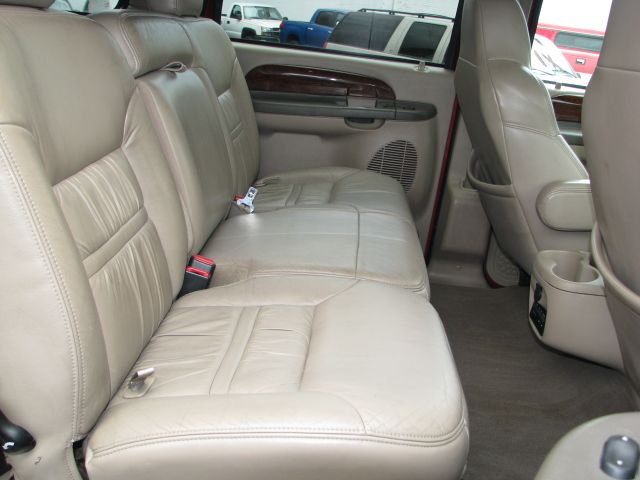 2001 Ford Excursion Super