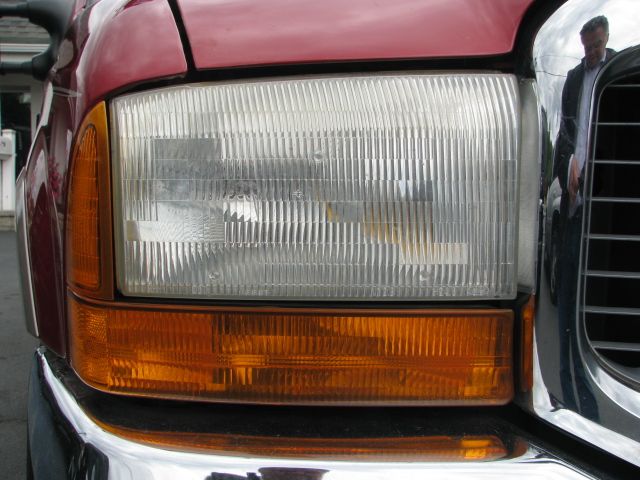 2001 Ford Excursion Super