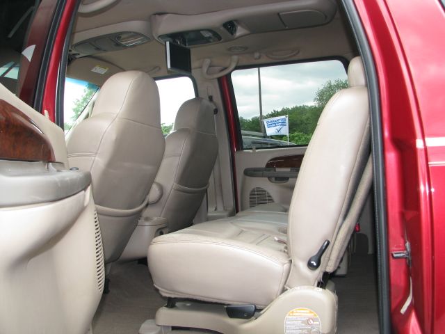 2001 Ford Excursion Super