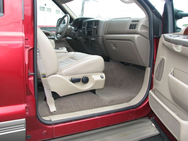 2001 Ford Excursion Super