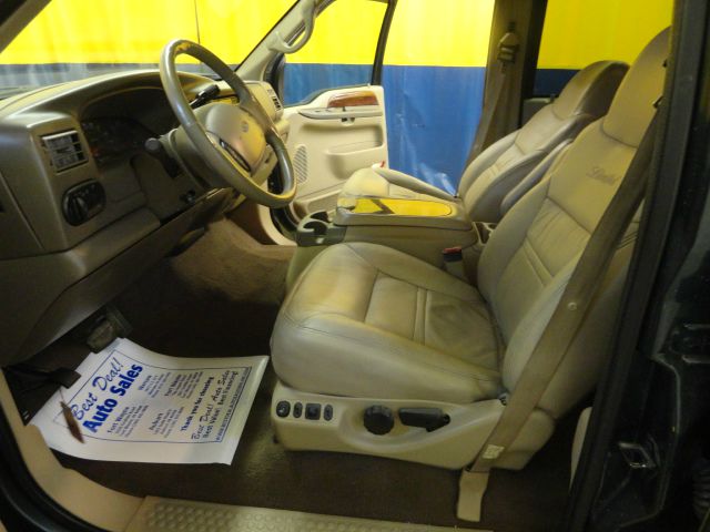 2001 Ford Excursion Super