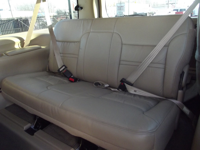 2001 Ford Excursion Super