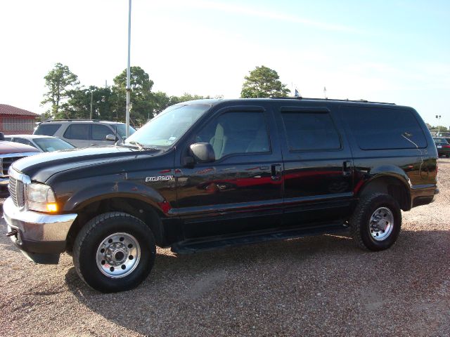 2002 Ford Excursion GS 2+2 Hatchback