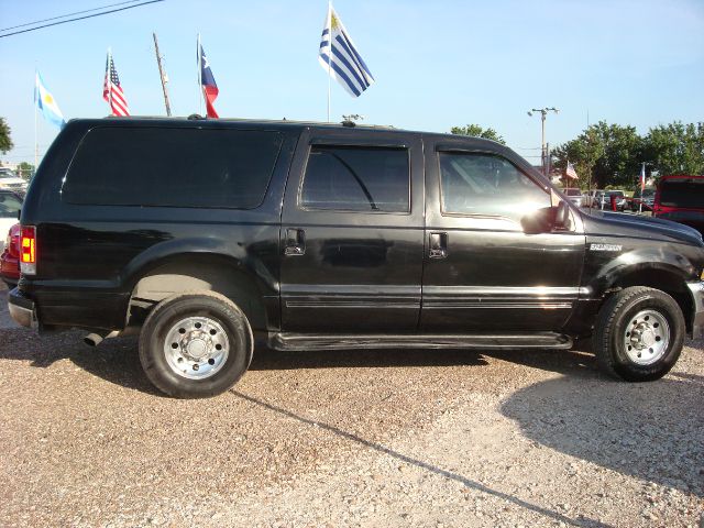 2002 Ford Excursion GS 2+2 Hatchback