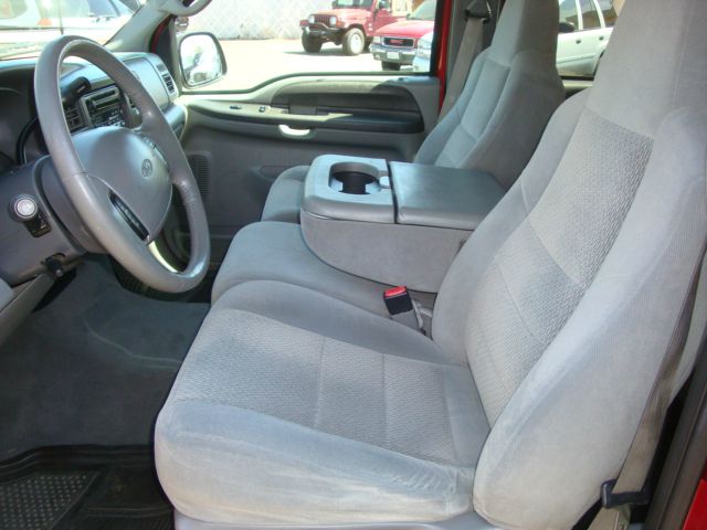 2002 Ford Excursion 4X2 I4