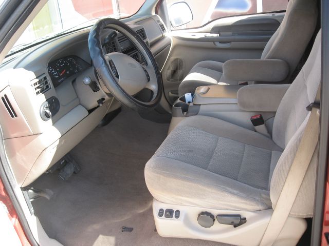 2002 Ford Excursion 4X2 I4