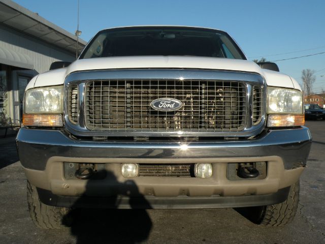 2002 Ford Excursion SXT W/moonroof