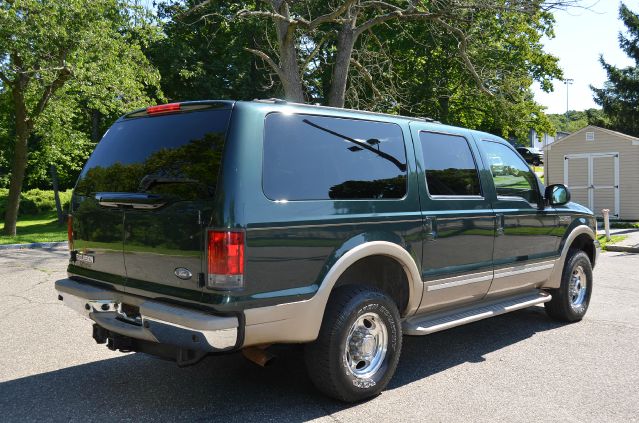 2002 Ford Excursion Luxury - Premium 3RD SEAT