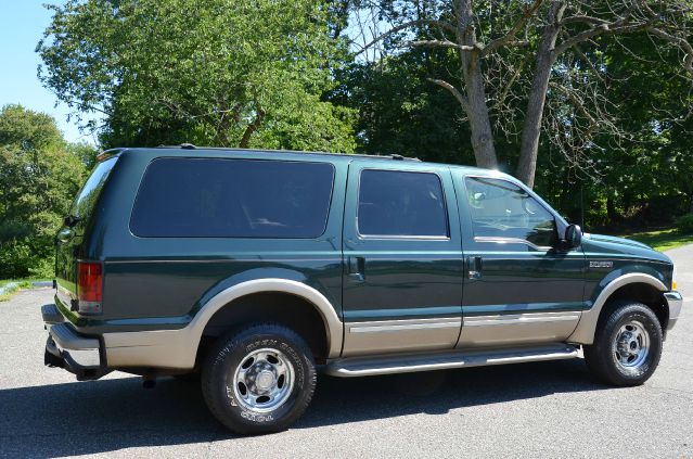 2002 Ford Excursion Luxury - Premium 3RD SEAT