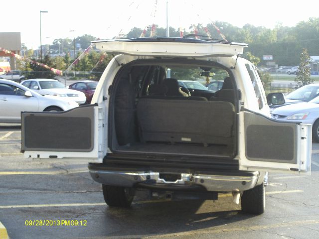 2003 Ford Excursion Ext Cab 155.5 WB