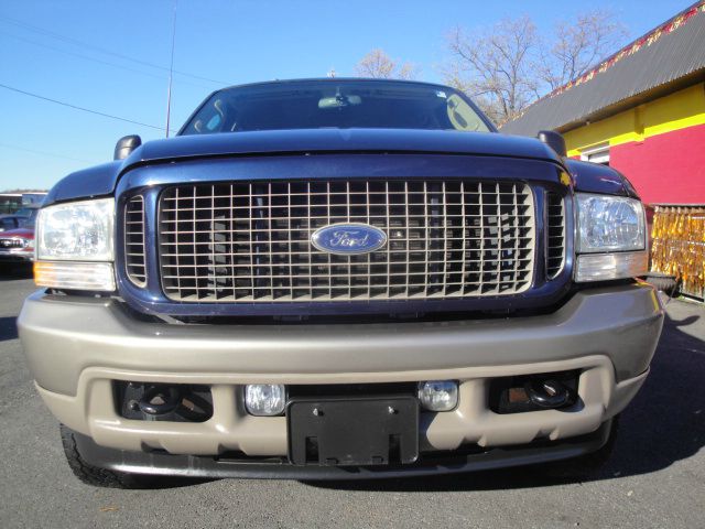 2003 Ford Excursion 5dr HB Man (GS)