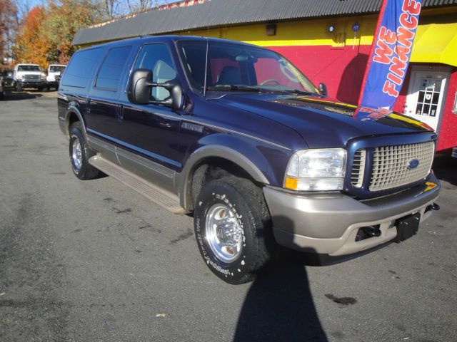 2003 Ford Excursion 5dr HB Man (GS)