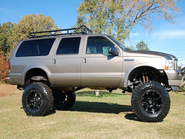 2003 Ford Excursion SLT 25