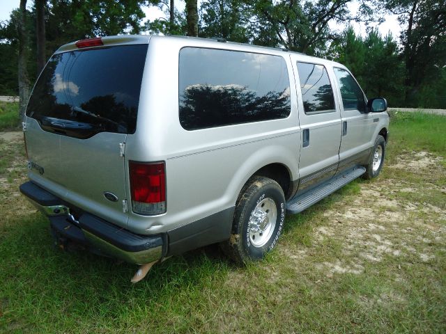 2003 Ford Excursion SLT 25