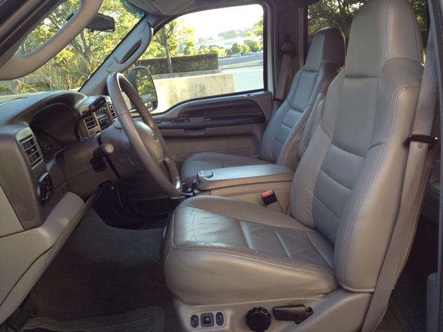 2004 Ford Excursion 56253