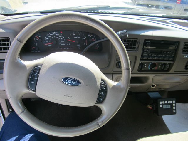 2004 Ford Excursion 56253