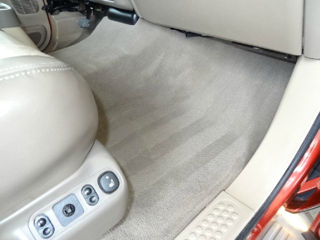 2004 Ford Excursion 4WD SL