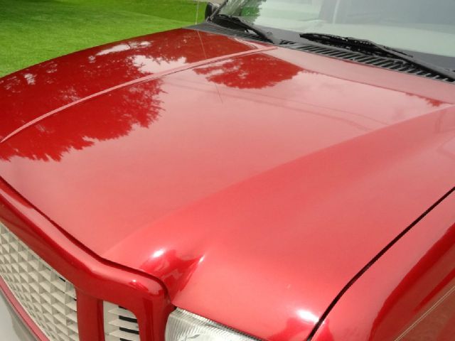 2004 Ford Excursion 4WD SL