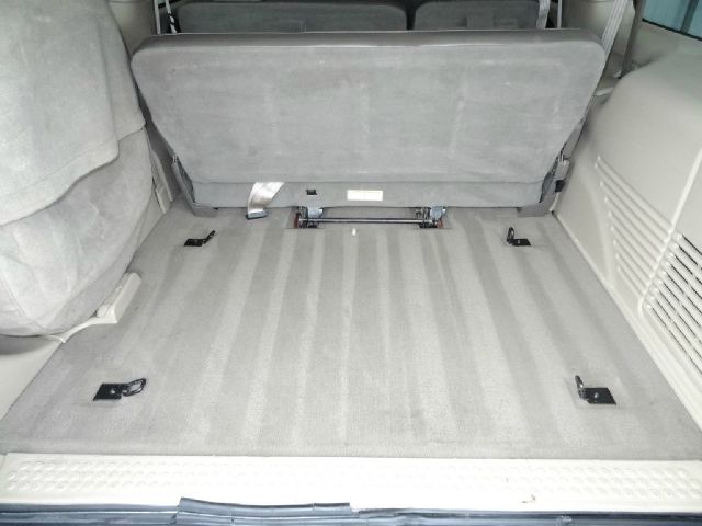 2004 Ford Excursion 4WD SL