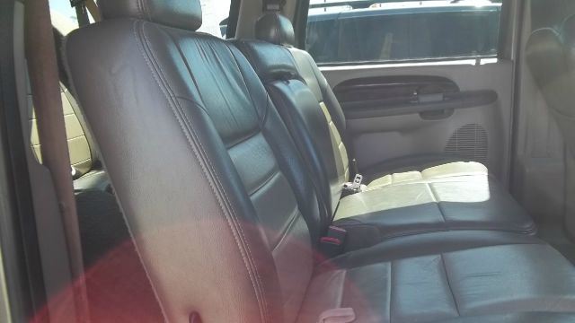 2004 Ford Excursion 4WD SL