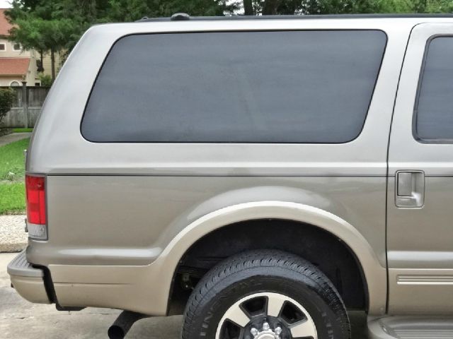 2004 Ford Excursion 4WD SL