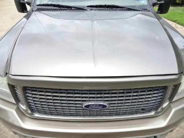 2004 Ford Excursion 4WD SL