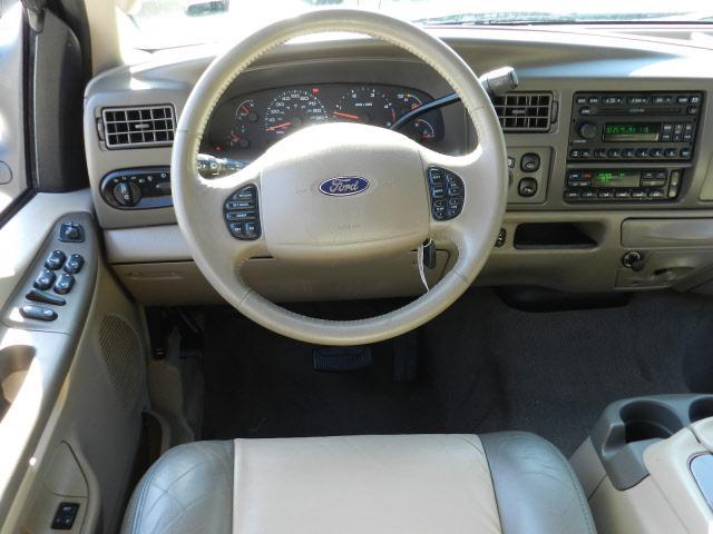 2004 Ford Excursion Unknown