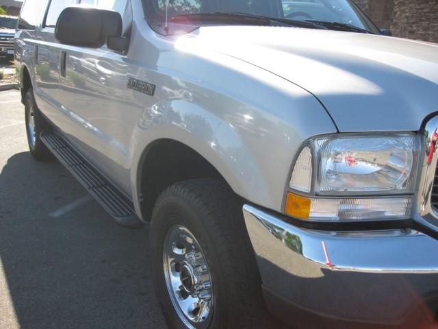 2004 Ford Excursion 4dr Sdn SE Auto W/sunroof