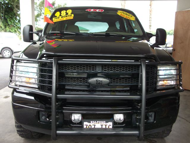 2005 Ford Excursion E 32