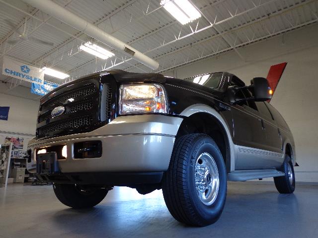 2005 Ford Excursion XL XLT Work Series