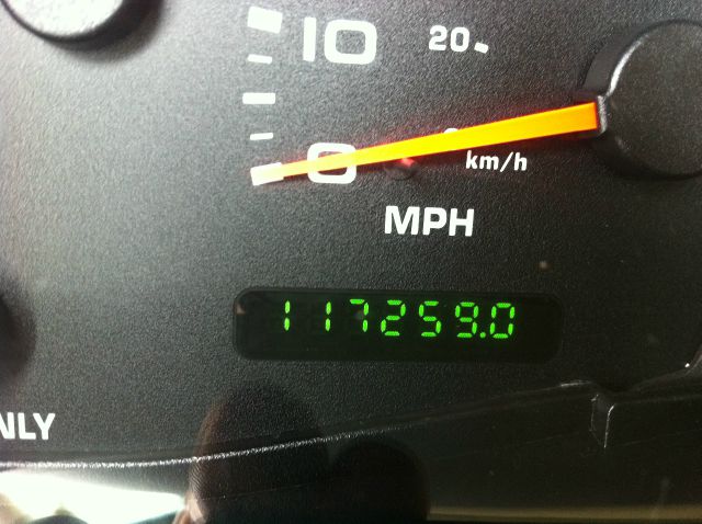 2005 Ford Excursion E 32