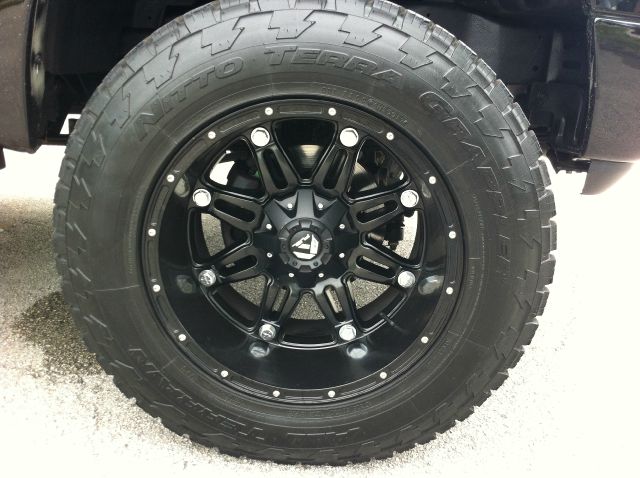 2005 Ford Excursion E 32