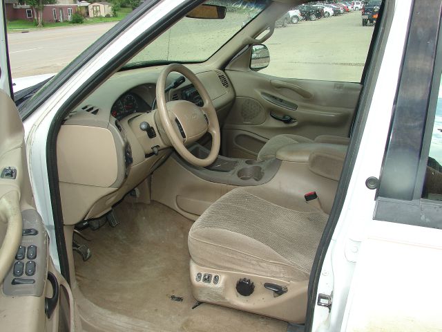 1997 Ford Expedition SL 4x4 Regular Cab