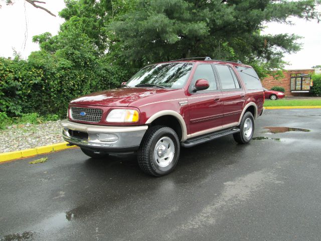 1997 Ford Expedition E320 - Extra Sharp