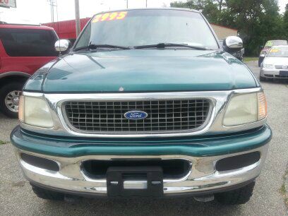 1997 Ford Expedition SL 4x4 Regular Cab