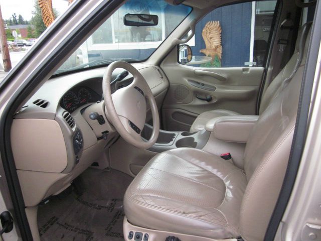 1998 Ford Expedition SL 4x4 Regular Cab