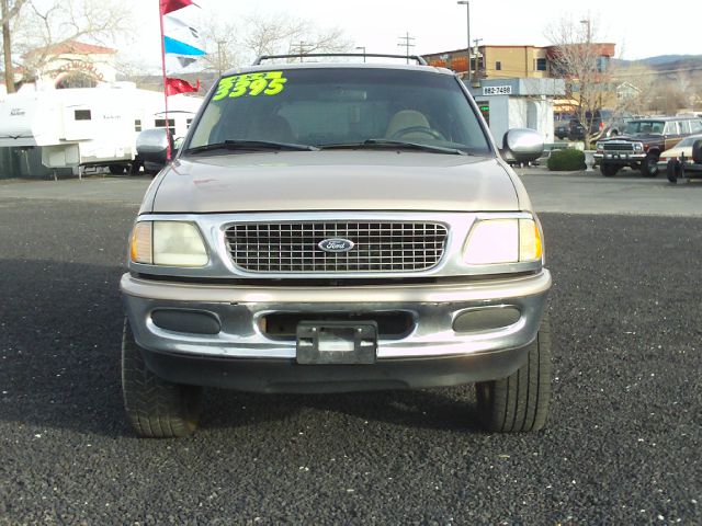 1998 Ford Expedition SL 4x4 Regular Cab