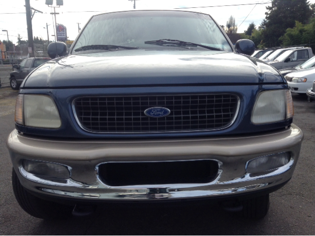 1998 Ford Expedition E320 - Extra Sharp