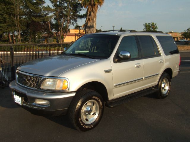 1998 Ford Expedition SL 4x4 Regular Cab