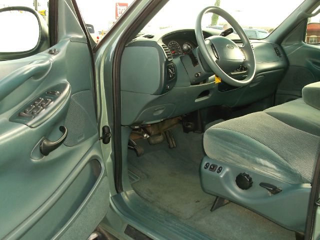 1998 Ford Expedition SL 4x4 Regular Cab