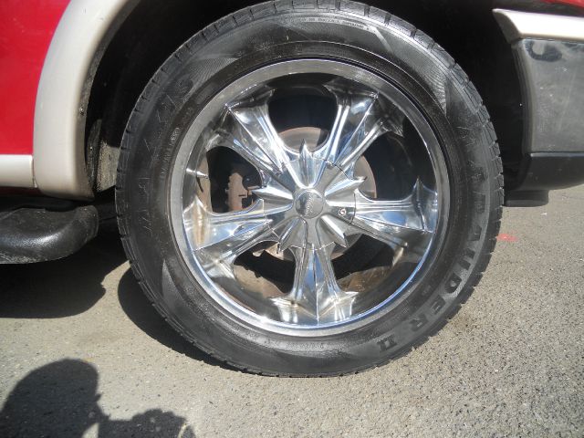 1998 Ford Expedition E320 - Extra Sharp