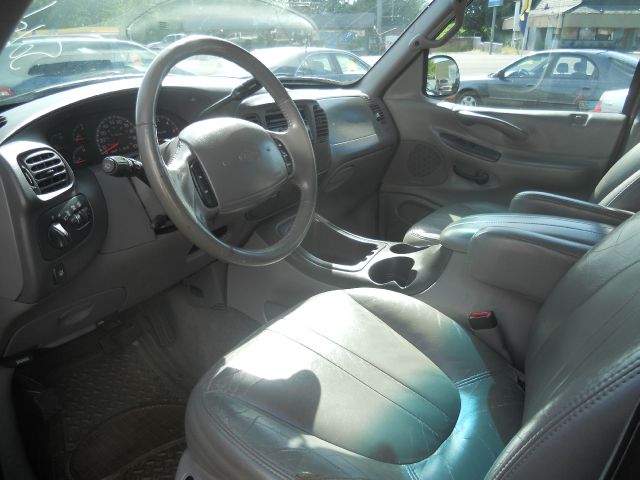 1998 Ford Expedition E320 - Extra Sharp