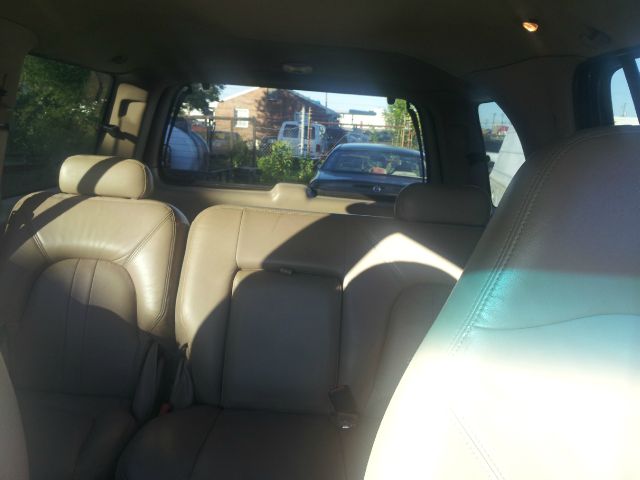 1998 Ford Expedition E320 - Extra Sharp