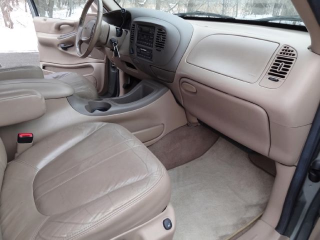 1999 Ford Expedition E320 - Extra Sharp