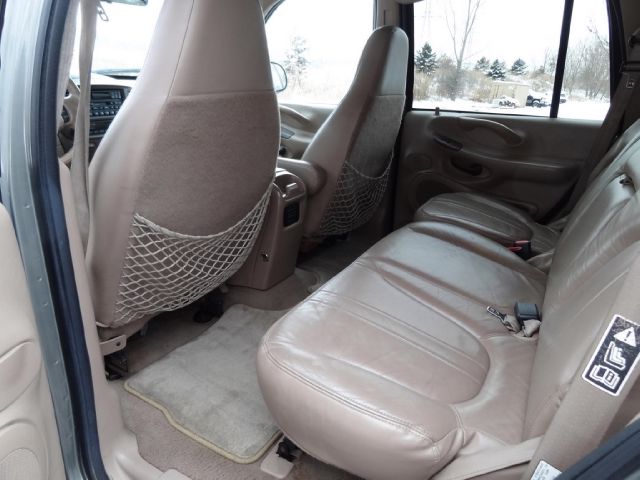 1999 Ford Expedition E320 - Extra Sharp