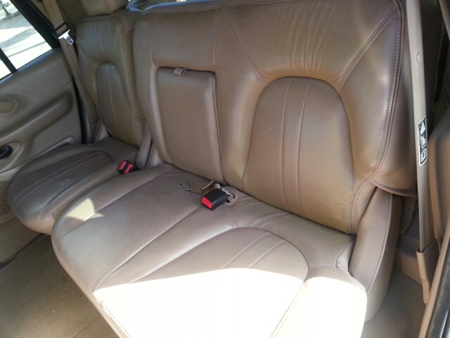 1999 Ford Expedition E320 - Extra Sharp