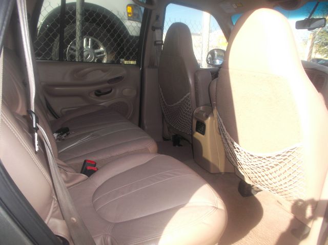 1999 Ford Expedition E320 - Extra Sharp