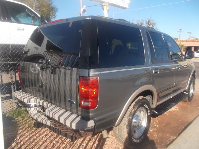 1999 Ford Expedition E320 - Extra Sharp
