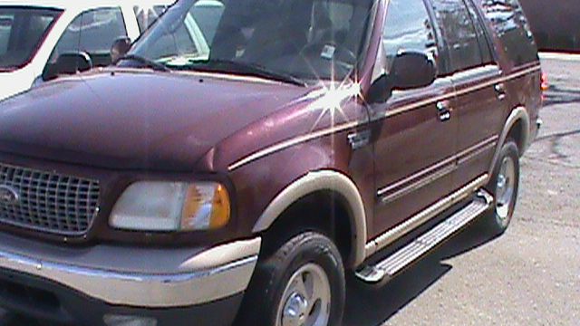 1999 Ford Expedition E320 - Extra Sharp