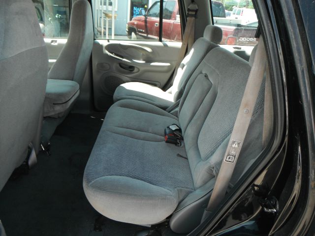 1999 Ford Expedition SL 4x4 Regular Cab